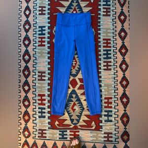 Lululemon Invigorate Cerulean Blue 25in Size 4